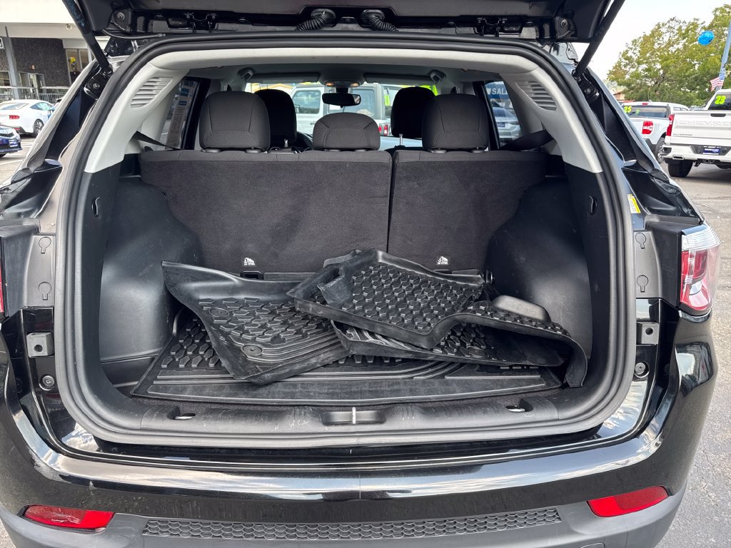 Used 2018 Jeep Compass Sport FWD image 22