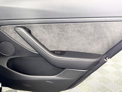 Used 2022 Tesla Model 3 Performance image 35