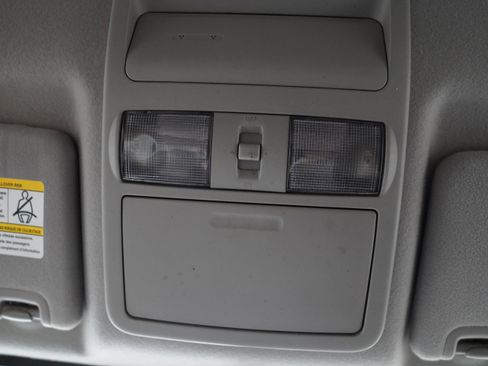Used 2019 Nissan Frontier SV AWD/4WD image 28