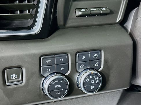 Used 2023 GMC Sierra 1500 Denali w/ Denali Reserve Package image 11