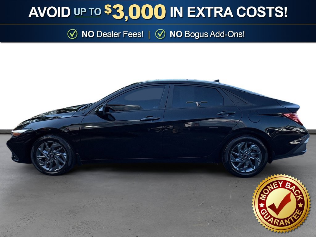 Used 2024 Hyundai Elantra Blue FWD image 2