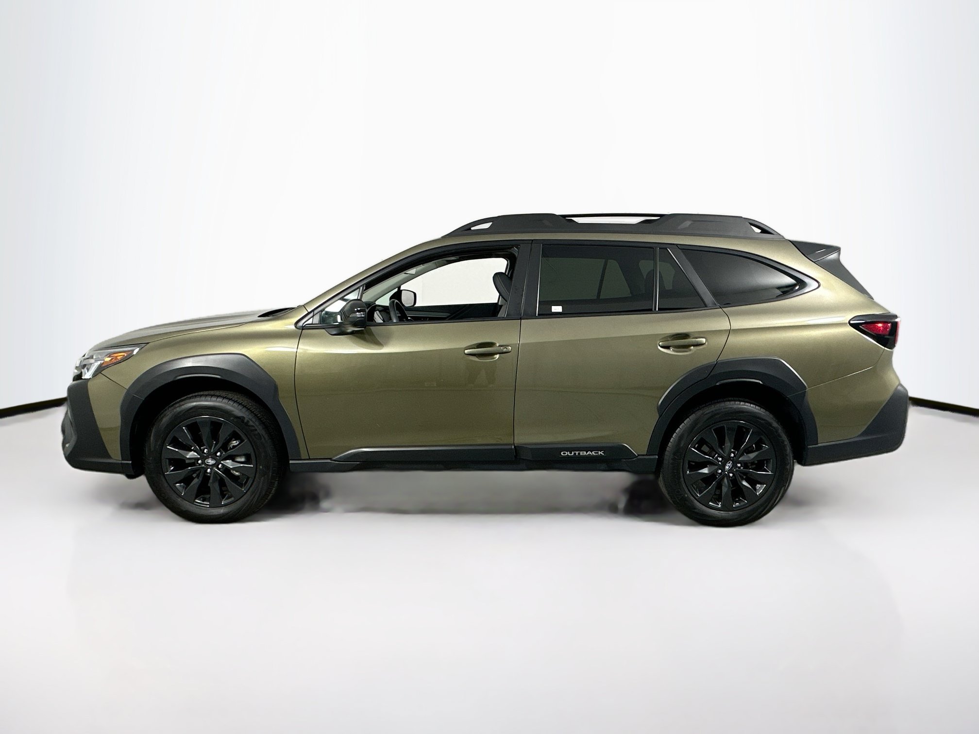 Used 2024 Subaru Outback Onyx Edition AWD/4WD image 8