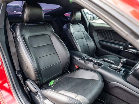 Used 2018 Ford Mustang GT Premium w/ GT Performance Package image 19