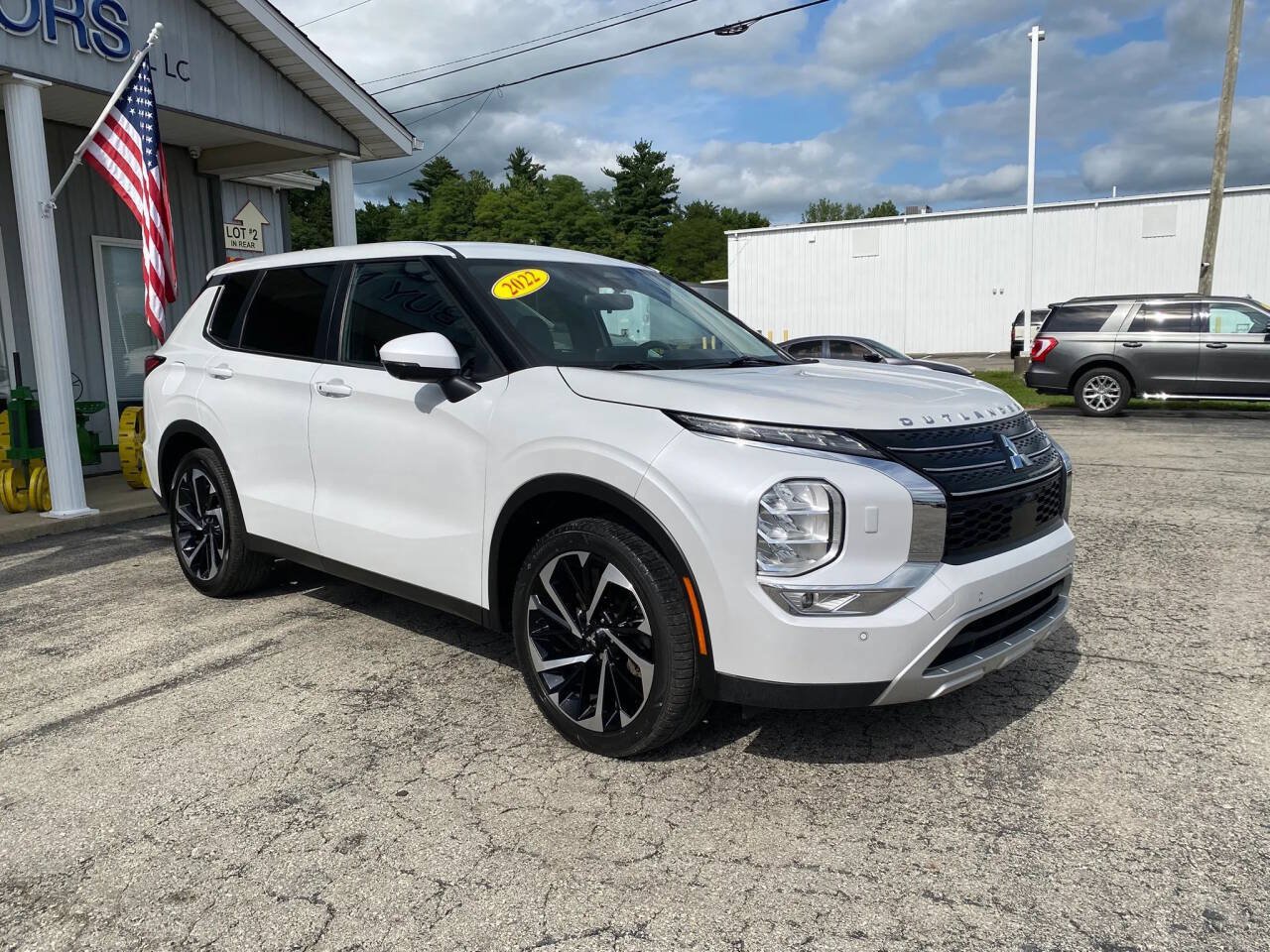 Used 2022 Mitsubishi Outlander SE AWD/4WD image 7