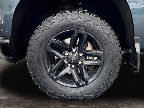 Used 2019 Chevrolet Silverado 1500 LT Trail Boss image 35
