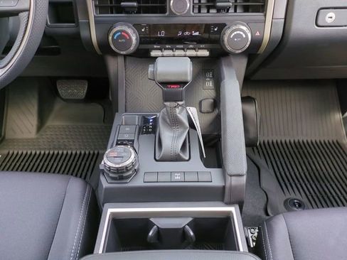 New 2026 Toyota Tacoma TRD Off-Road AWD/4WD image 19