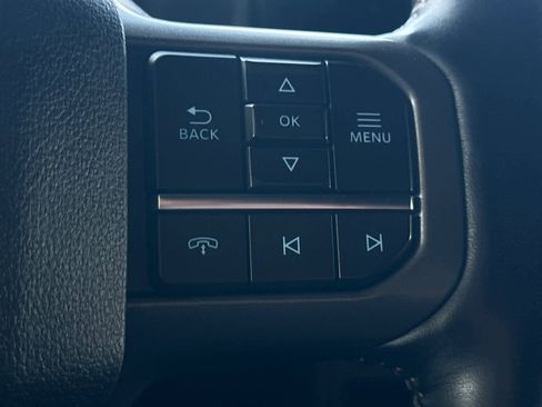 Used 2022 Ford F150 Lightning Lariat image 30