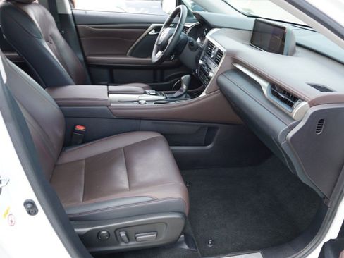 Used 2019 Lexus RX 350 FWD w/ Navigation Package image 14