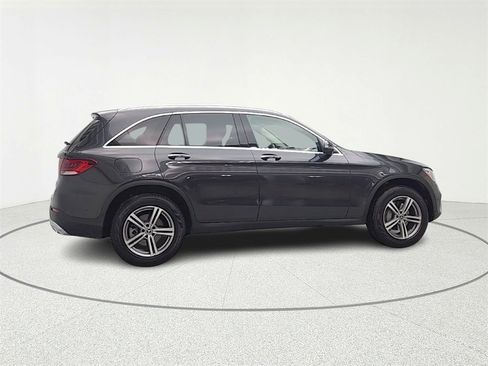 Used 2021 Mercedes-Benz GLC 300 4MATIC image 8