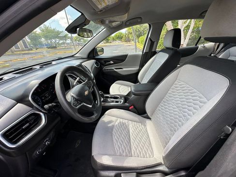 Used 2020 Chevrolet Equinox LS image 13