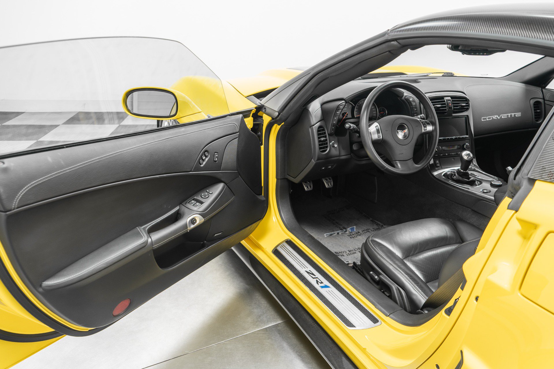 Used 2010 Chevrolet Corvette ZR1 w/ Preferred Equipment Group RWD image 23