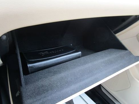 Used 2017 Cadillac XT5 Luxury image 15