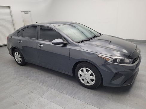 Used 2024 Kia Forte LX FWD image 11