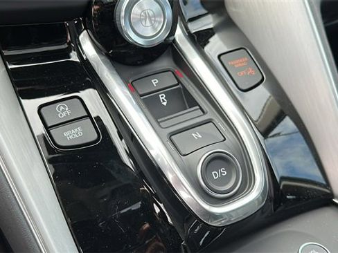 Used 2025 Acura TLX w/ Technology Package image 21