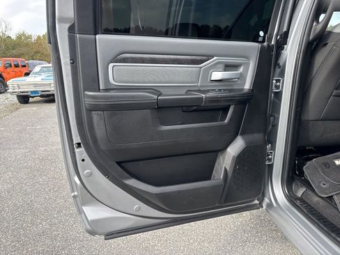 Used 2023 RAM 2500 Big Horn w/ Level 1 Equipment Group image 26