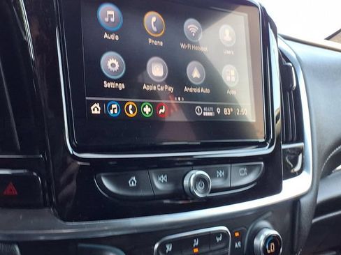 Used 2023 Chevrolet Traverse LT FWD image 12