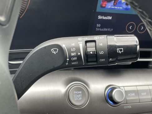 Used 2024 Hyundai Kona SEL FWD image 23