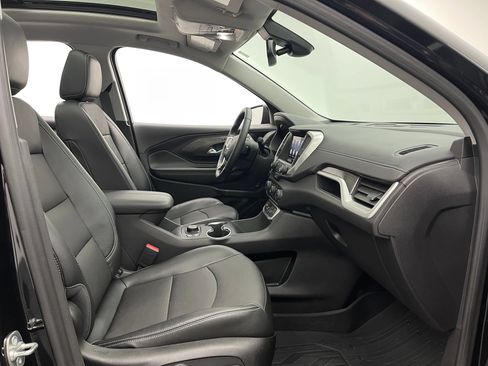 Used 2024 GMC Terrain SLT w/ Infotainment Package II AWD/4WD image 34