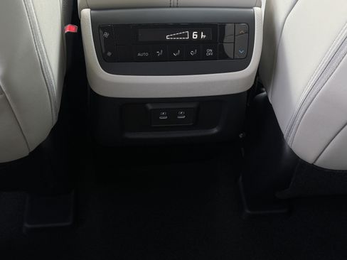 New 2026 Nissan Pathfinder SL AWD/4WD image 24