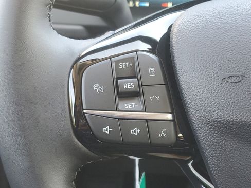 New 2025 Ford Escape PHEV w/ PHEV Premium Package image 16