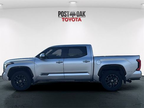 Used 2024 Toyota Tundra Platinum image 4