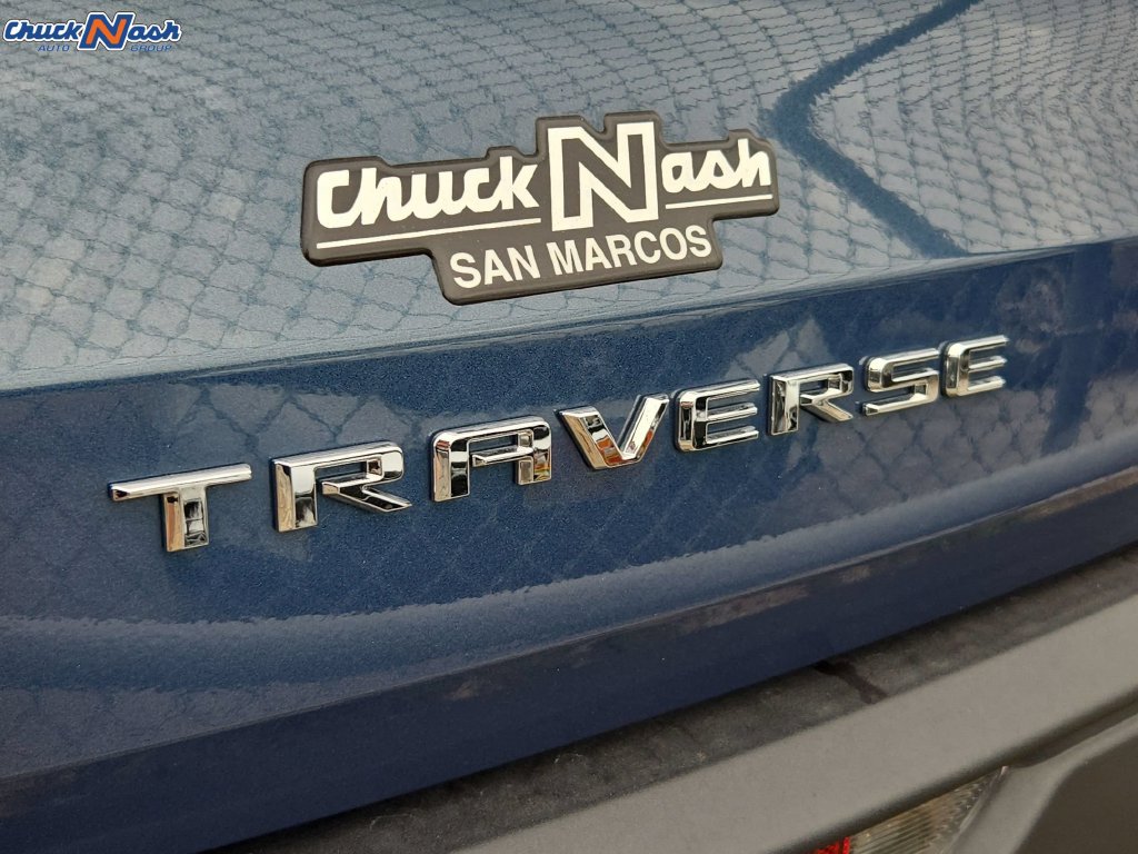 Used 2026 Chevrolet Traverse LT FWD image 7