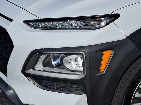 Used 2021 Hyundai Kona SEL Plus FWD image 9