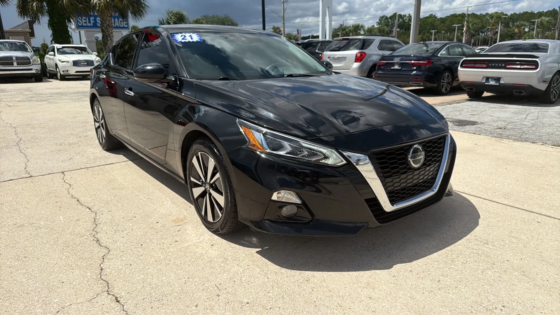 Used 2021 Nissan Altima 2.5 SL FWD image 7