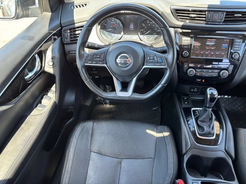 Used 2019 Nissan Rogue Sport SL w/ Premium Package AWD/4WD image 13