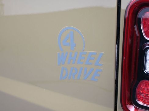 New 2026 Jeep Gladiator Sport image 37