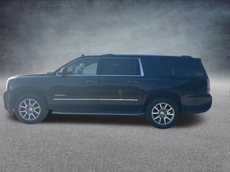 Used 2020 GMC Yukon XL Denali RWD video 3
