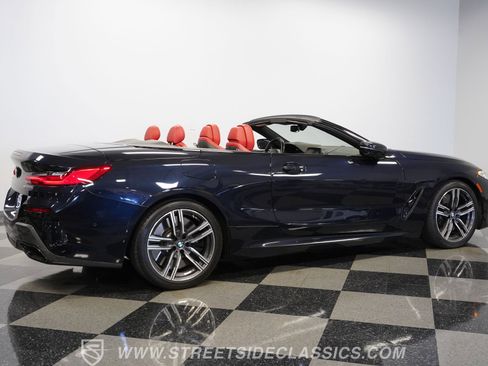 Used 2022 BMW M850i xDrive xDrive Convertible image 13