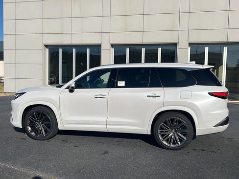 New 2026 Lexus TX 350 AWD image 3