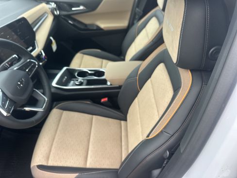 New 2026 Chevrolet Equinox ACTIV FWD image 17
