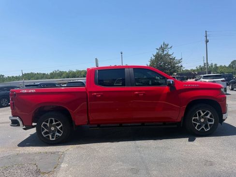 Used 2019 Chevrolet Silverado 1500 LT w/ All-Star Edition AWD/4WD image 5