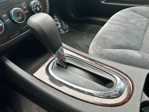 Used 2016 Chevrolet Impala Limited LS image 18