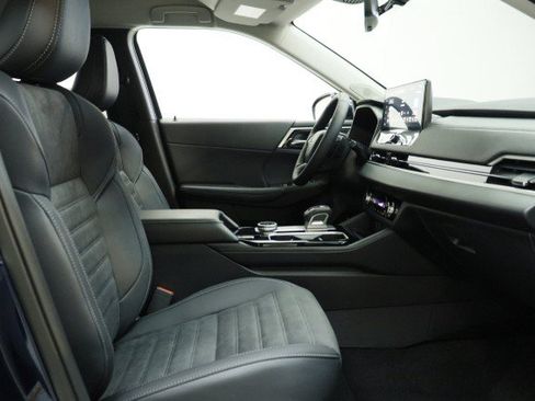 New 2026 Mitsubishi Outlander SE FWD image 18