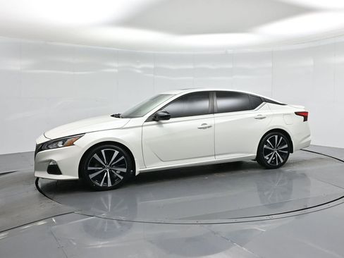 Used 2022 Nissan Altima 2.0 SR image 7