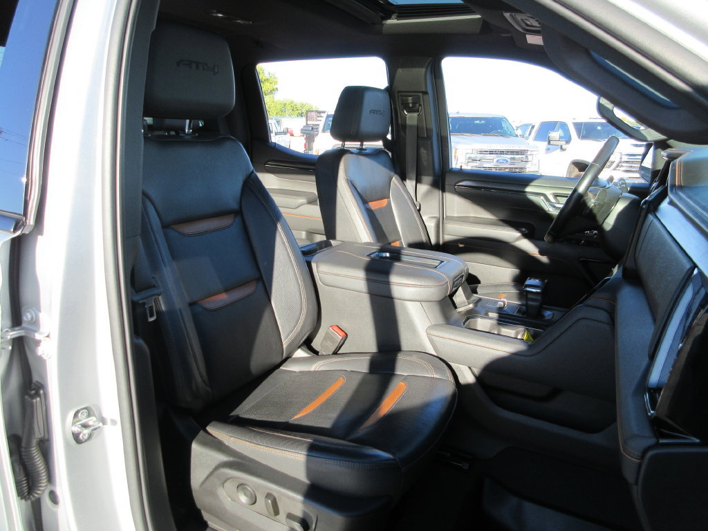 Used 2022 GMC Sierra 1500 AT4 w/ AT4 Premium Package AWD/4WD image 24
