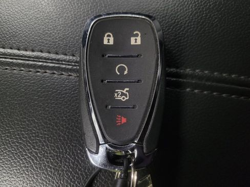 Used 2025 Chevrolet Malibu LT FWD image 32