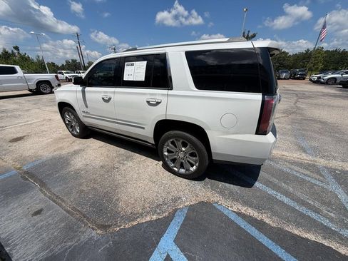 Used 2017 GMC Yukon Denali AWD/4WD image 5