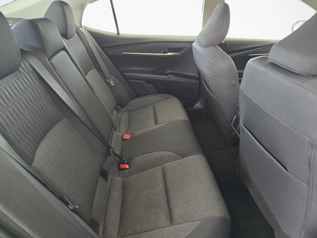 Used 2025 Toyota Camry LE w/ Convenience Package FWD image 40