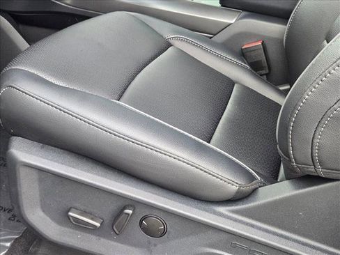 New 2025 Ford F150 Lariat w/ Equipment Group 501A Mid image 4