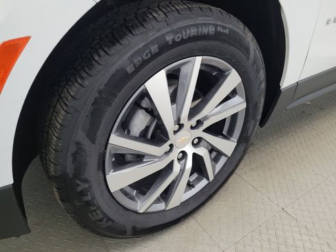 Used 2022 Chevrolet Equinox Premier AWD/4WD image 31