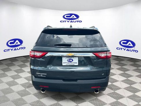 Used 2021 Chevrolet Traverse LT FWD image 4