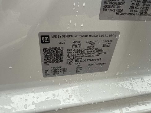 Used 2024 Chevrolet Silverado 1500 LT Trail Boss w/ LT Trail Boss Premium Package image 34