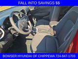 New 2025 Hyundai Venue Limited image 4