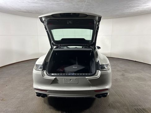 Certified 2023 Porsche Panamera 4S w/ Sportdesign Package image 19