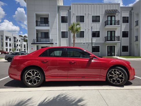 Used 2015 Chrysler 300 S RWD image 5