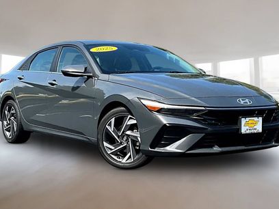 Used 2025 Hyundai Elantra SEL